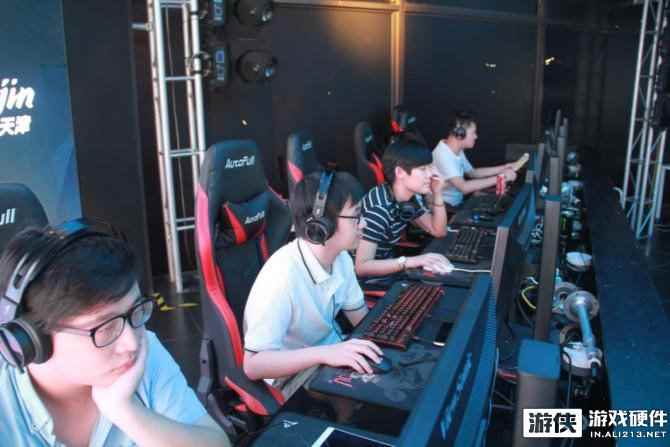双11大招：傲风现象级爆款电竞椅，入手只需756！