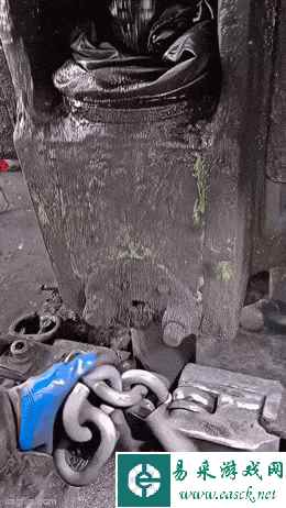 摄像师你今晚吃鸡屁股！ 动图 这妹子安全感爆棚啊