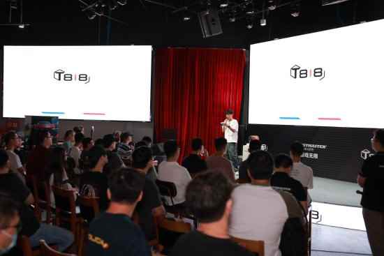 巧妙灵活的竞速利器!图马思特T818方向盘基座登陆中国