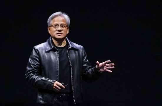 英伟达称不用担心产能问题:正在专注于改善供应