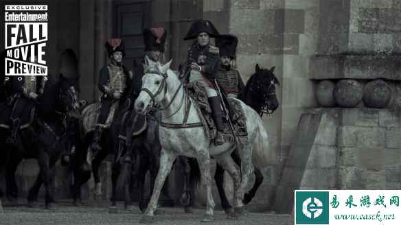 史诗传记片《拿破仑》新剧照 城中火光四起满目疮痍