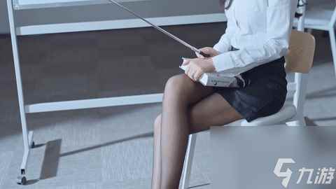 完蛋我被美女包围了内容介绍