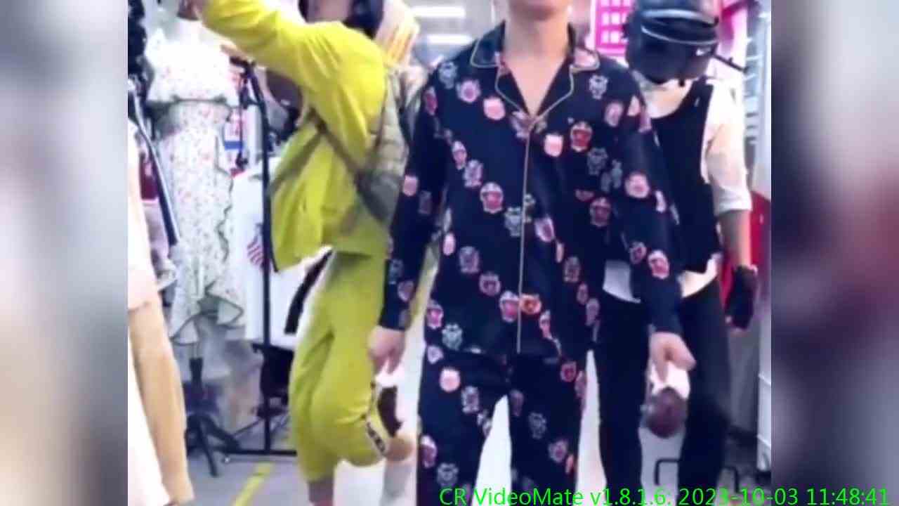 听说都在比沙雕？只想评论区看到ynwg    