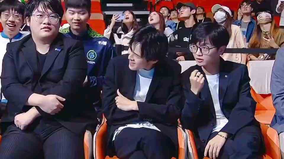 猫神嘴开过光，AG逃过一劫！TTG狼队挑杯八强相遇：小胖如愿以偿