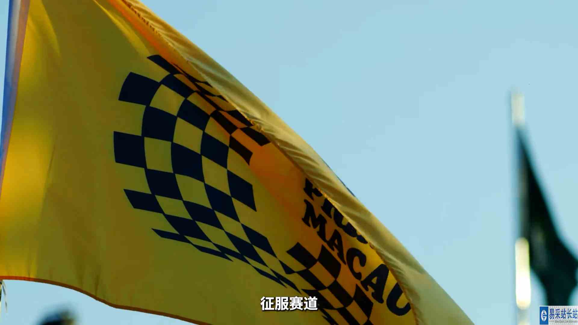 在街道上办的赛车比赛，有多刺激？