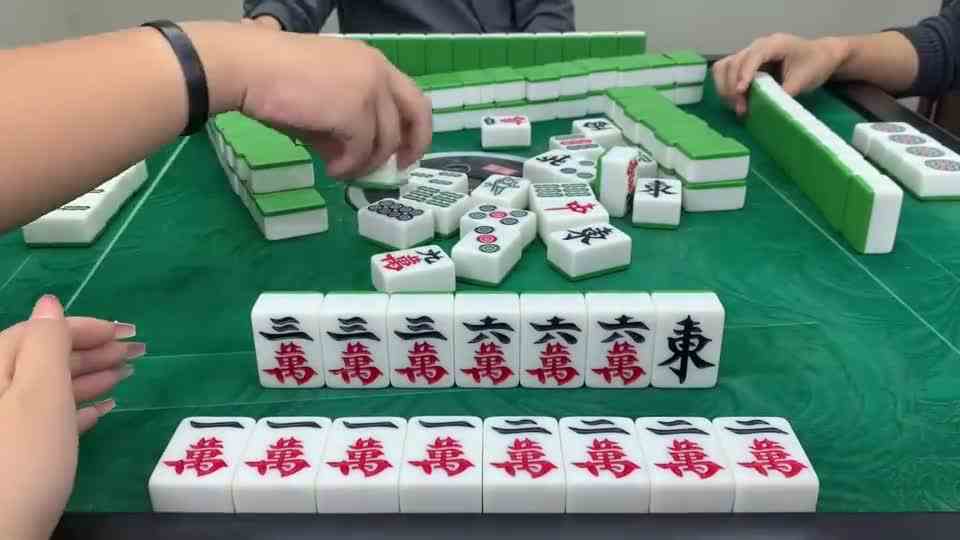 麻将：大风大浪，敢作敢当，这牌打的真叫一绝