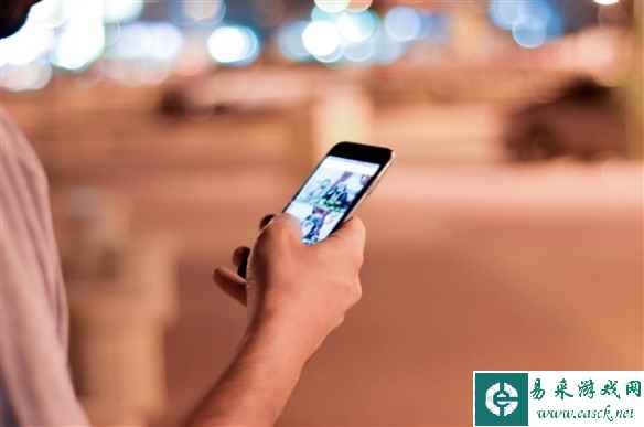 中国手机市场均价已达3480元 人均高端手机时代来临