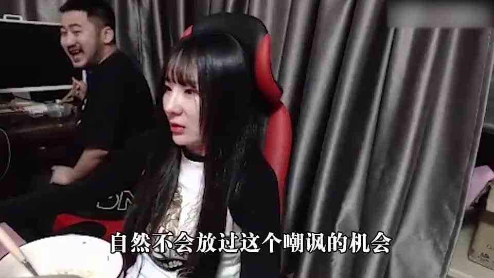 玩csgo的人均胆小？茄子被吓到变形，就连职业选手都蚌埠住了