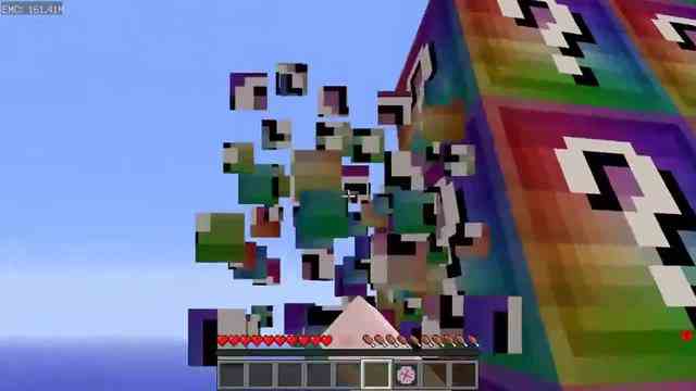 我的世界：一个无尽幸运方块星球？如何击败帝皇侠！