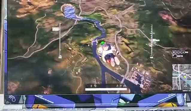 绝地求生 dx12笔记本吃鸡y城测试点180，比dx11提升50%