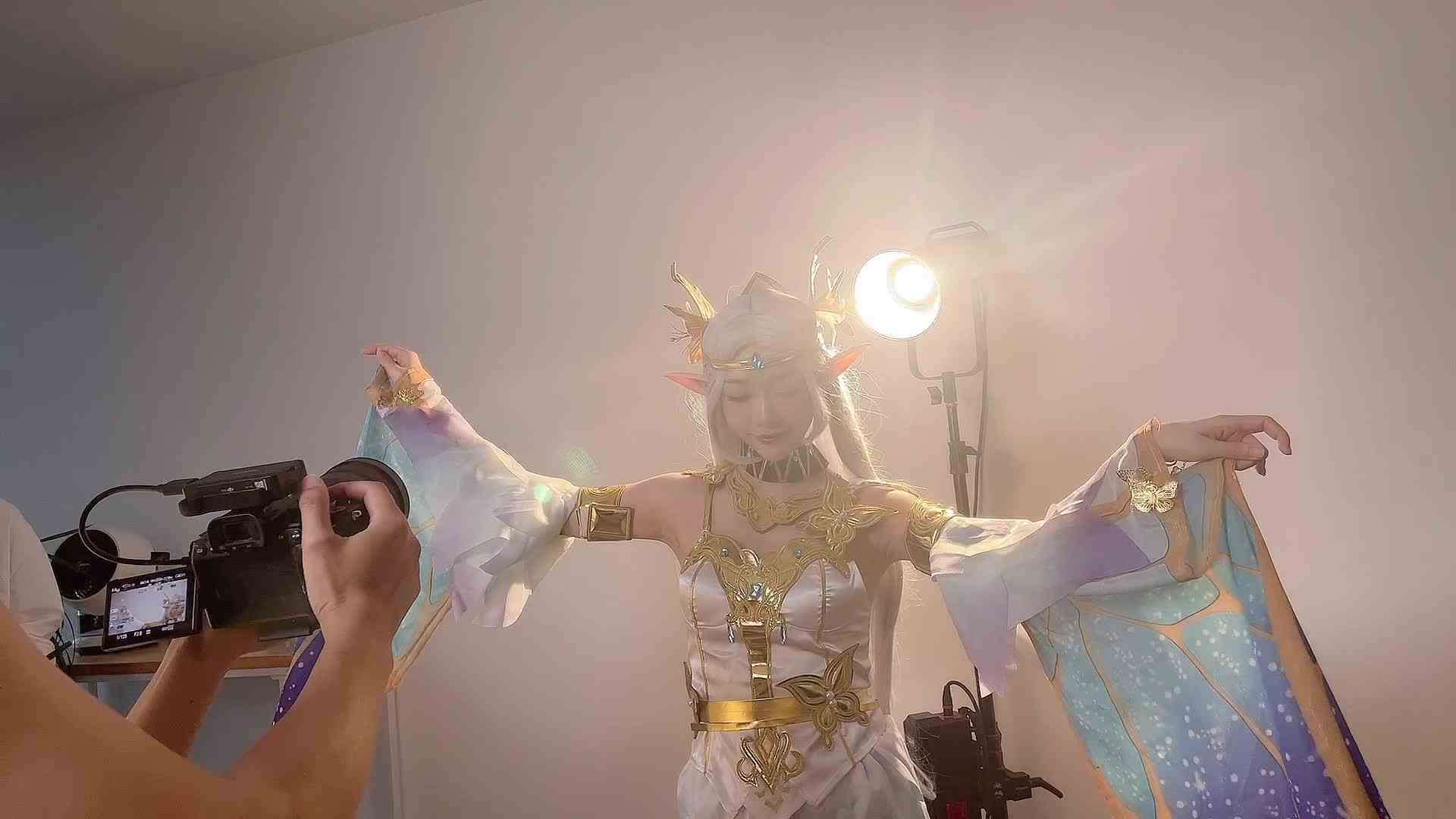 飞舞的貂蝉就是我吧哈哈