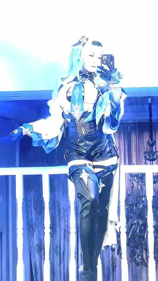 #原神超话##原神4.2版本#不是吧优菈还拿不下你？大家还想看什么角色呀～～#原神4.2版本二创#