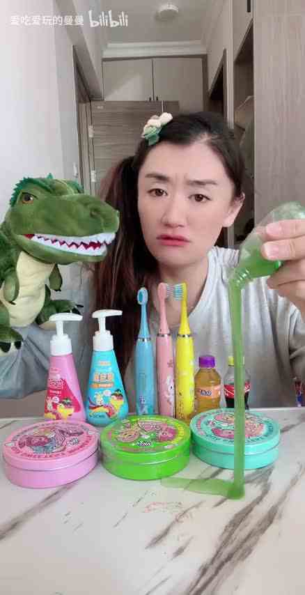 【爱吃爱玩的曼曼】视频已打包，欢迎围观！