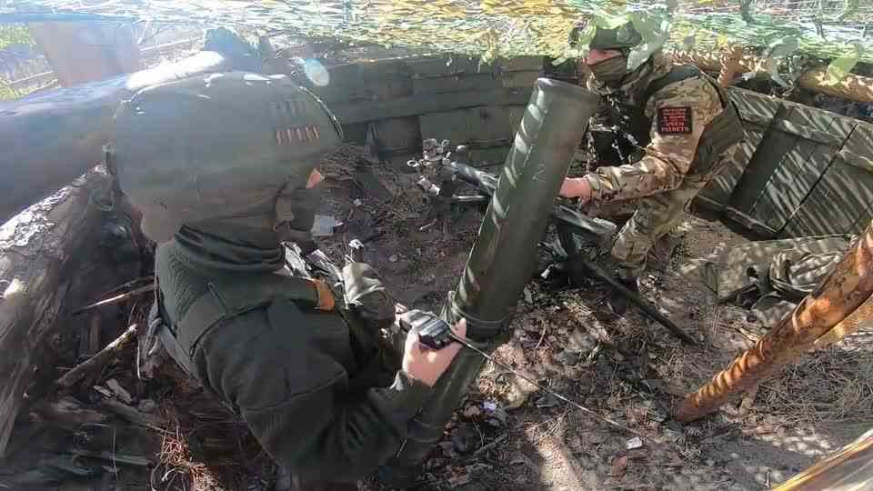 地球online欧服鹅区对比中东区，俄区原来是王者局