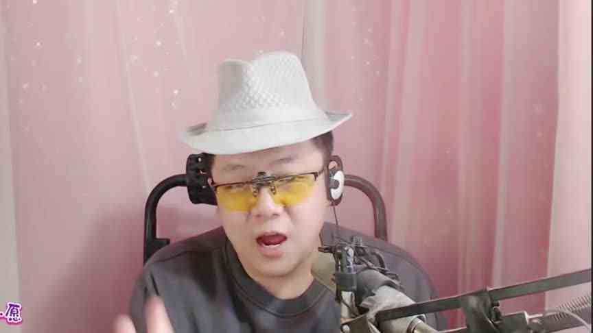 有人投诉马和狗拉雪橇 请你为他们考虑一下谢谢 三哥解说