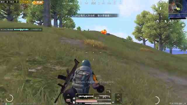 和平精英：集齐100把火箭筒吃鸡，摆在马路上，敌人看呆了！