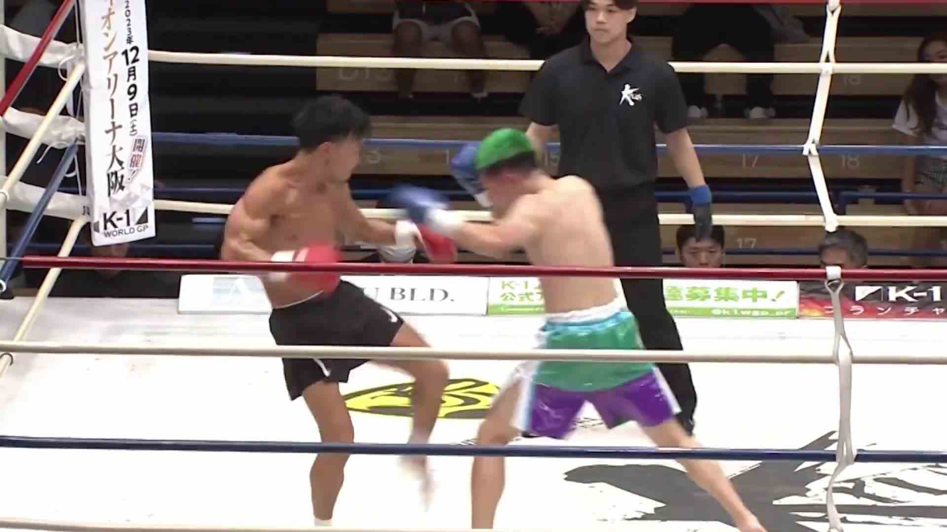 日本狂野拳王22战22胜实力强，中华猛将徐小龙强势出击重拳将其KO