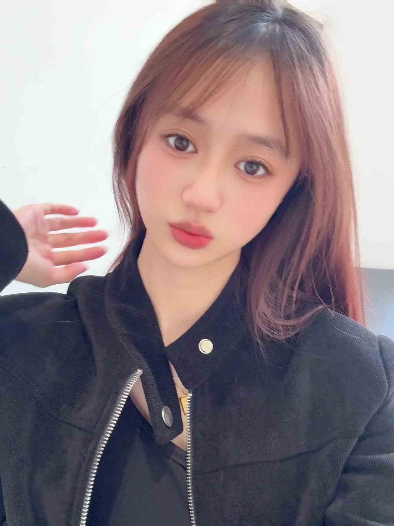 今天28度快热死人了