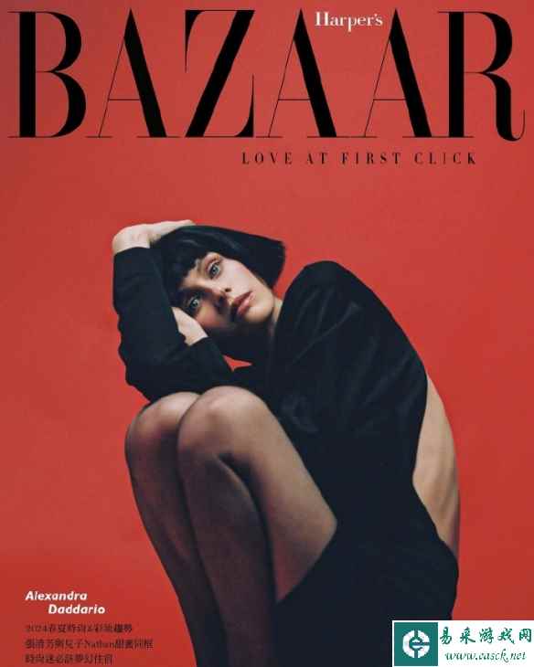 亚历珊德拉达达里奥最新写真 眼神叛逆风格特立独行