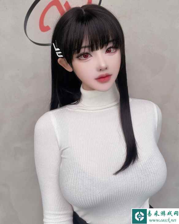 这软绵绵的车头灯太吸睛！韩国性感COSER小姐姐야살