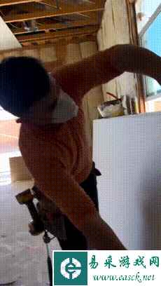 好妹妹 你饶我这一遭吧！动图 老司机倒车技术可以啊