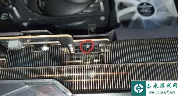 警告！用户反馈RTX4090降低功耗 仍存在接口烧熔风险