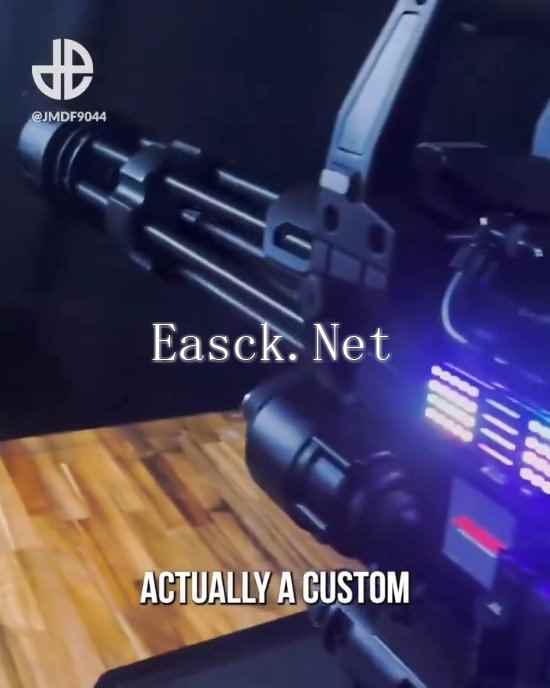 帅到极致！玩家自制加特林机枪造型电脑主机