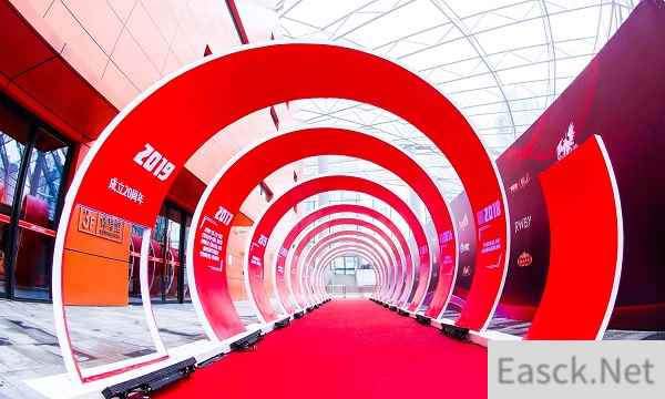 20周年“科技+文化”助跑 盛大游戏“双核”蓄力超跃