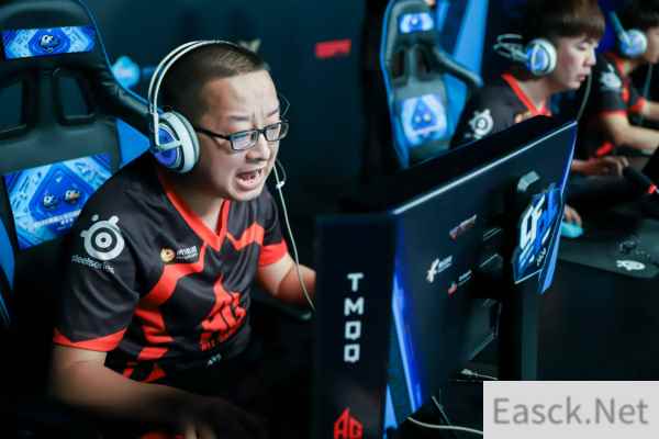 CFPL首个六冠王组合即将诞生！马哲师徒or光头兄弟?