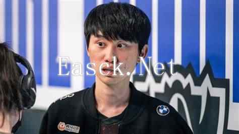 《LOL》Doinb回应转会期传言 自曝一亿买LPL名额