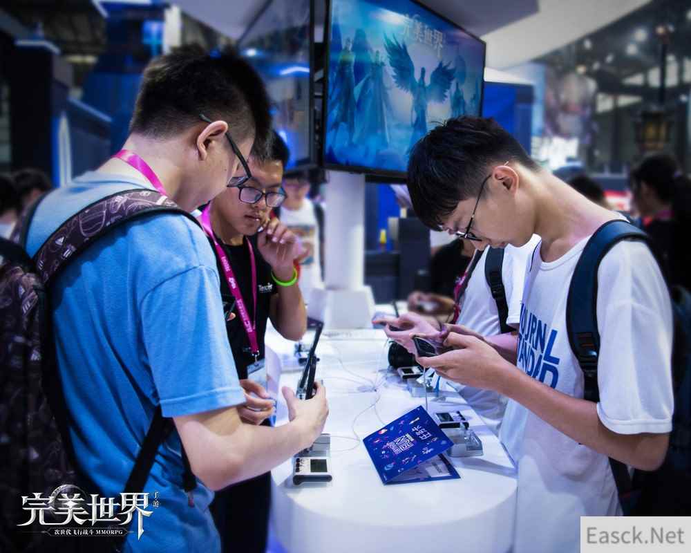 《完美世界》手游ChinaJoy现场火爆重温经典回忆