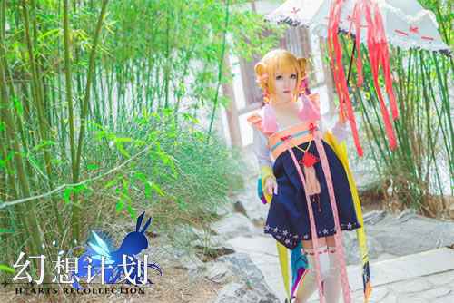 水灵灵的小姐姐 《幻想计划》灵武COS美图赏