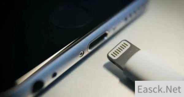 iPhone15Pro改用USBC端口是怎么回事 苹果15P充电接口改用USB-C端口