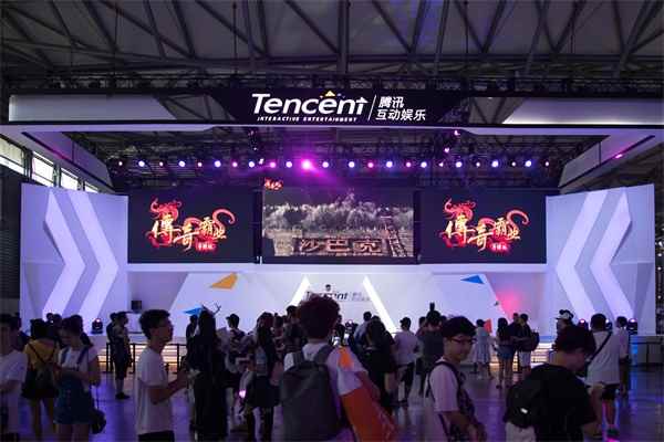 《传奇霸业手游》激昂战舞 亮相2017ChinaJoy