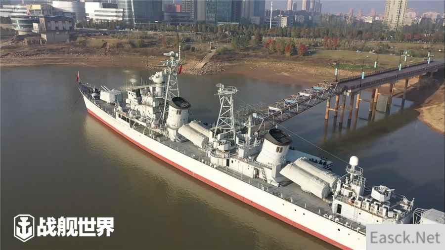 深入南昌号驱逐舰 《战舰世界》观察团带你零距离探秘