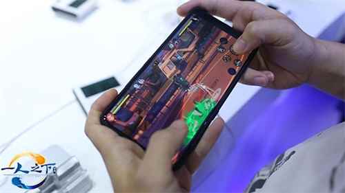 哪都通“痛车”入驻ChinaJoy 《一人之下》手游携最新版本参展！