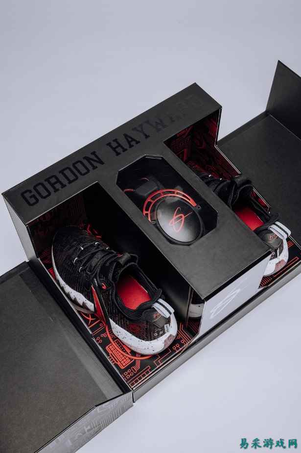 NBA现役球星海沃德燃爆HyperX&Anta电竞篮孩之夜