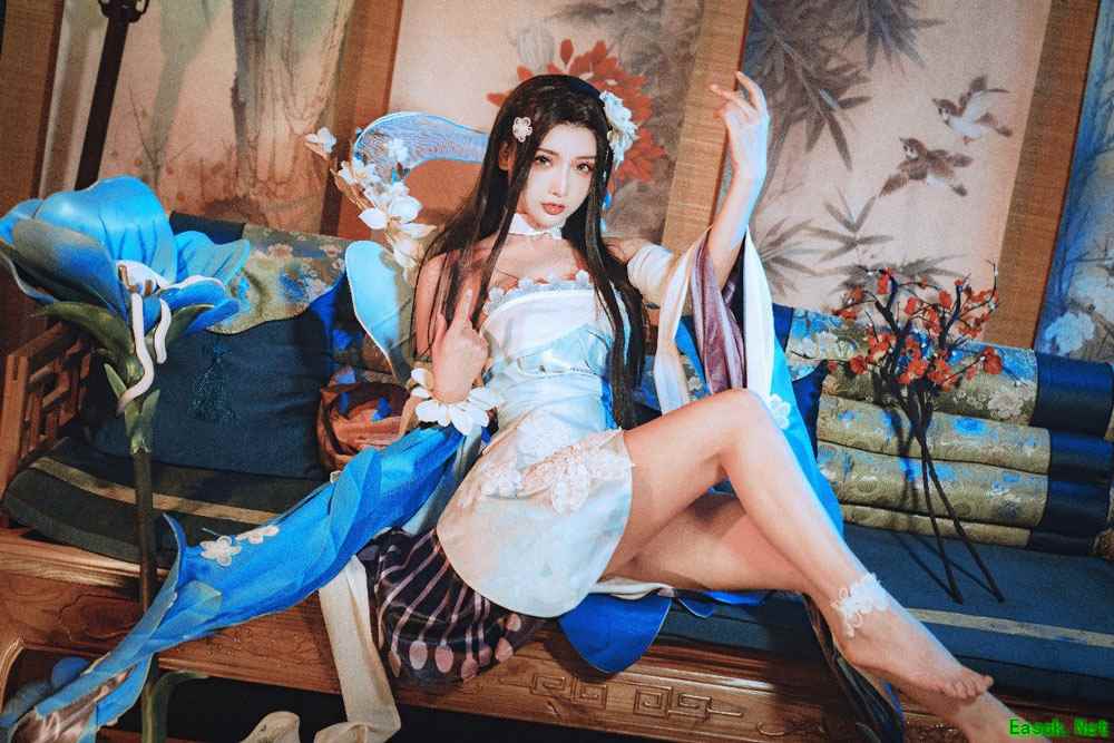 吴宣仪亲自参与设计，《神都夜行录》仪眼万年COS大赏！