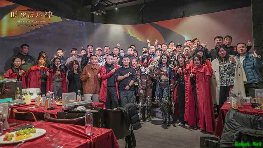 《暗黑破坏神：不朽》北京玩家暗夜派对欢乐收官