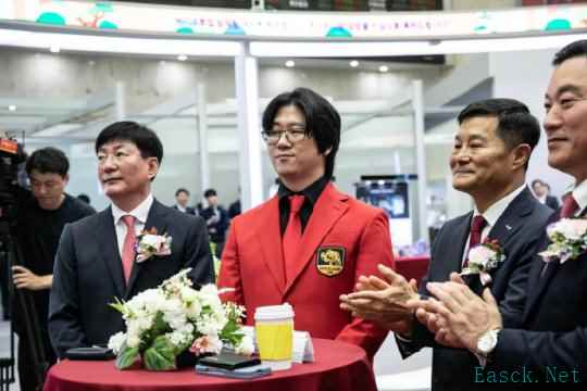 《剑星》制作人登富豪榜;20%日本年轻人手游抽卡过度