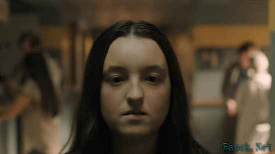 《最后生还者》第二季：片头变化暗示乔尔离世，艾莉独担主角