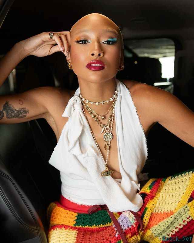 《美末》第二季：女主自曝顽皮狗头场景触发PTSD，创新情节引发心理冲击