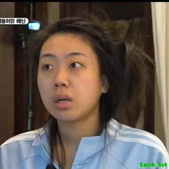 韩国女星李泳知素颜上综艺被吐槽 本人道歉