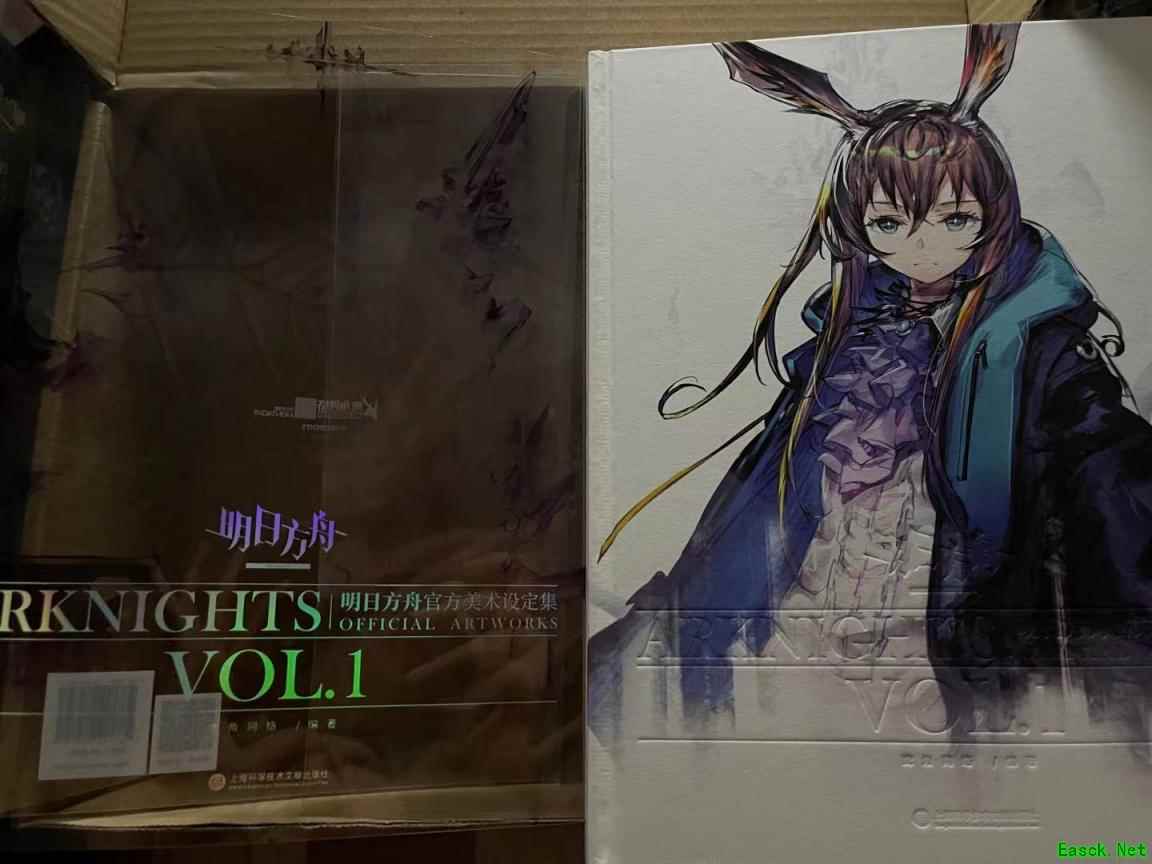 明日方舟：超值官方美术设定集Vol.1上手开箱玩 内容丰富翔实 质感惊人