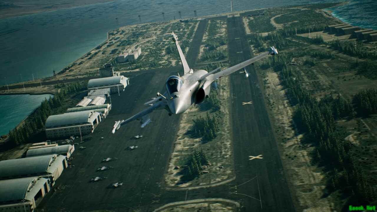 《皇牌空战30周年纪念:新作或将揭晓》