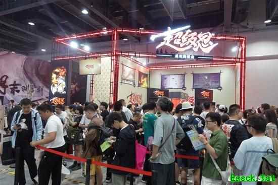 《超级忍 反攻的斩击》参展核聚变 白衣忍者突袭现场