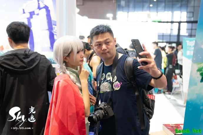在魔都感受爱的抱抱！《Sky光·遇》在CP22的精彩瞬间！