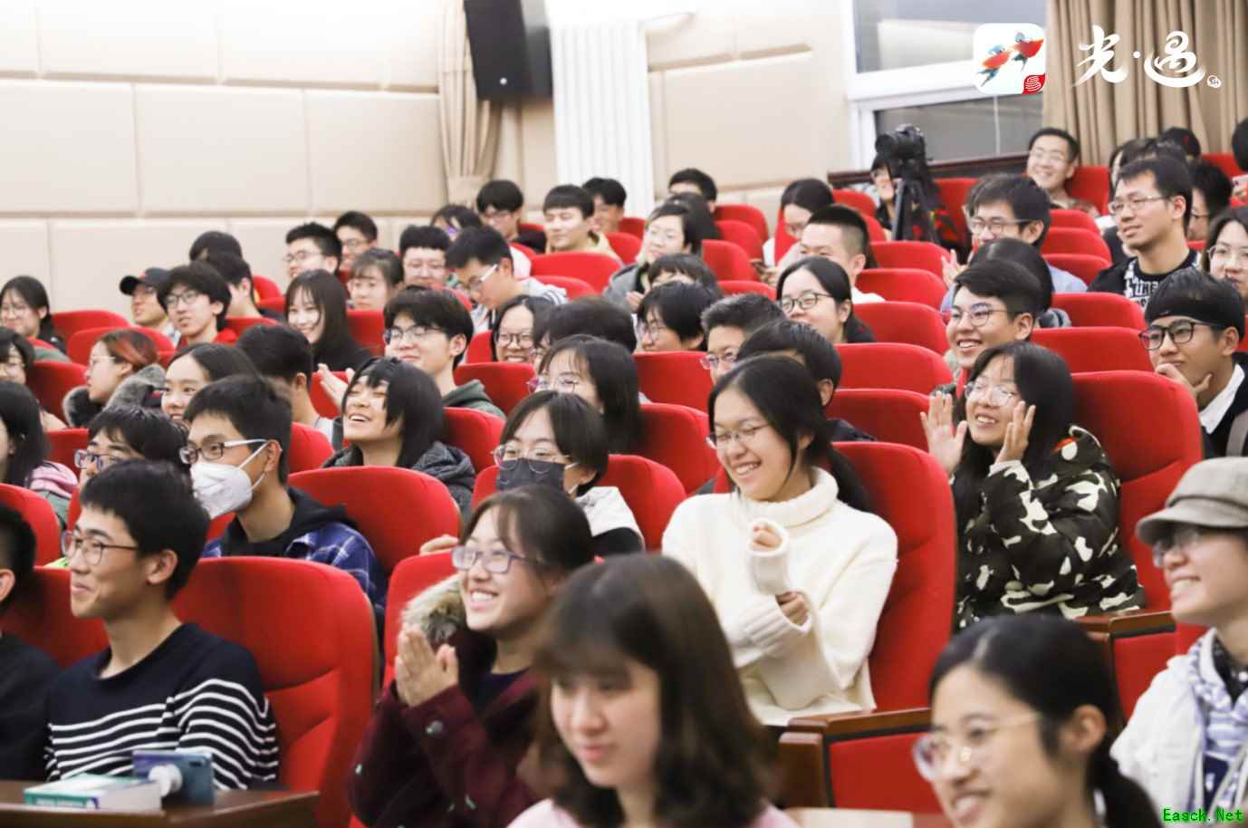 用游戏将光亮灌入人心 回顾游戏大师陈星汉高校系列讲座