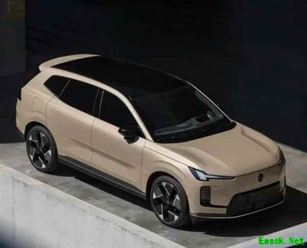 全新中型插混SUV!沃尔沃XC70官图首发:8月开启预售