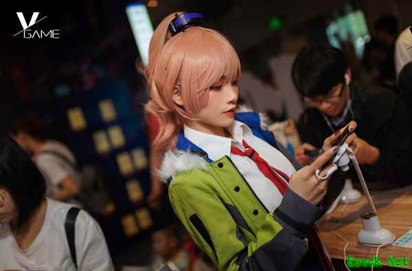突破次元快闪店 《VGAME》萤火虫漫展全回顾